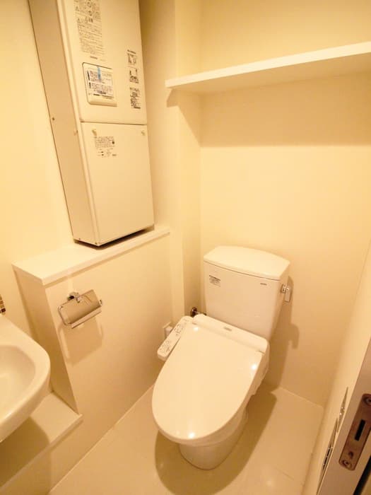 Room image 10