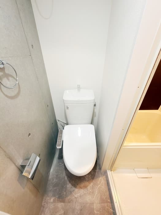 Room image 10