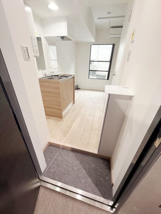 Room image 11