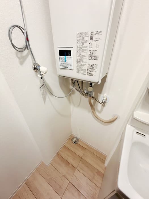 Room image 12