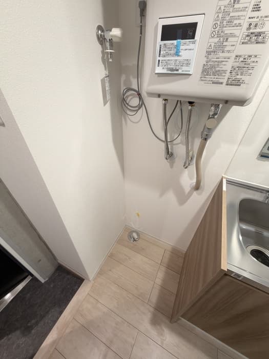 Room image 12