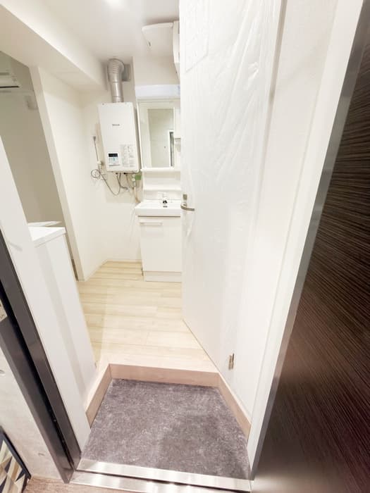 Room image 13