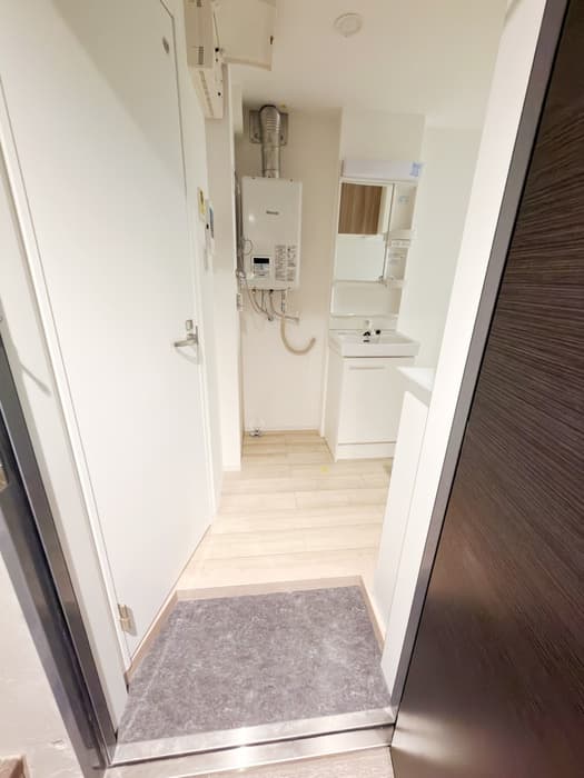 Room image 14