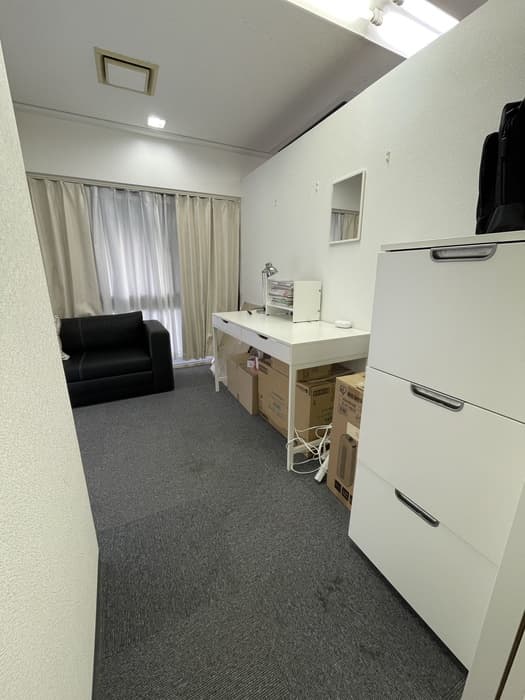 Room image 12