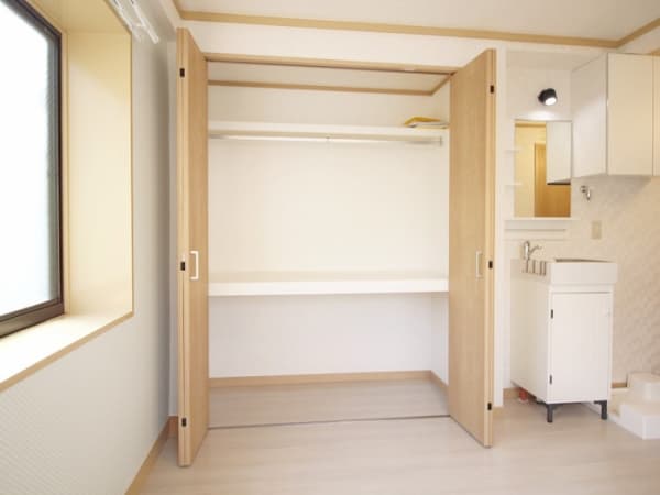 Room image 13
