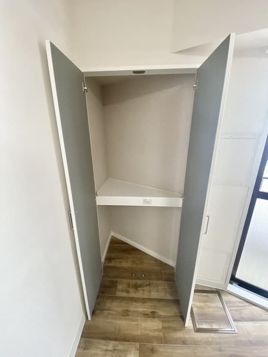 Room image 12