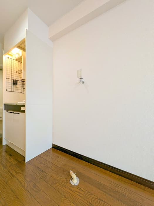 Room image 10