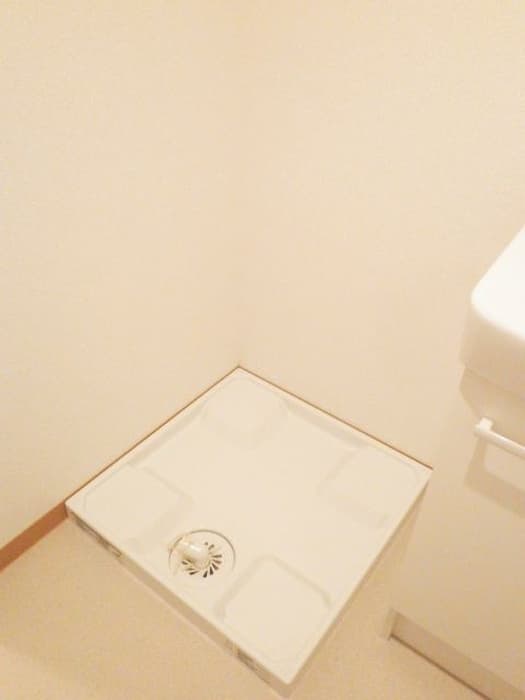 Room image 13