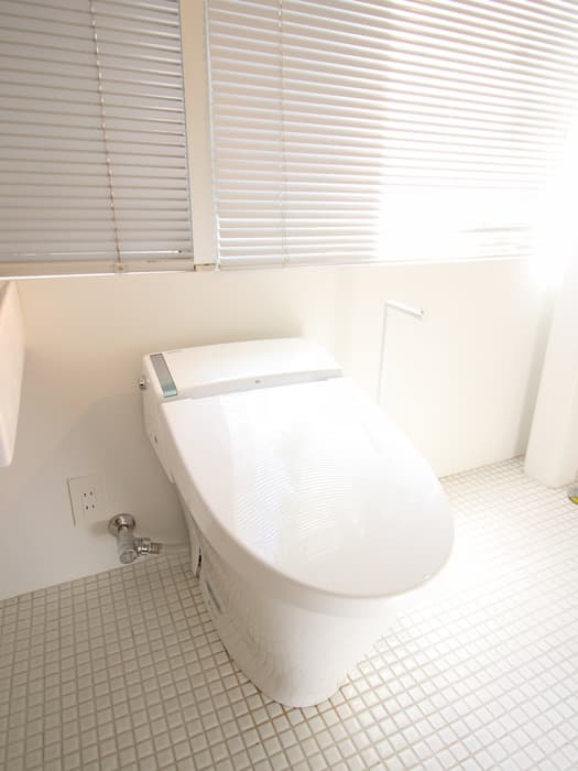 Room image 12