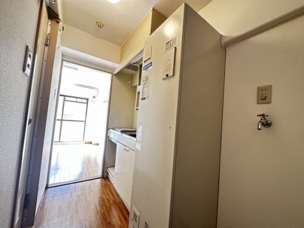 Room image 13