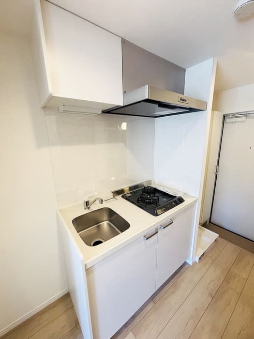 Room image 10