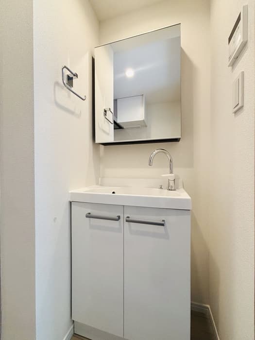 Room image 11