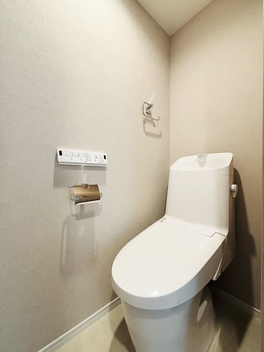 Room image 13