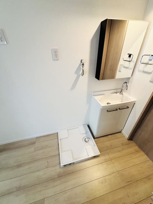 Room image 14