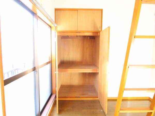 Room image 9