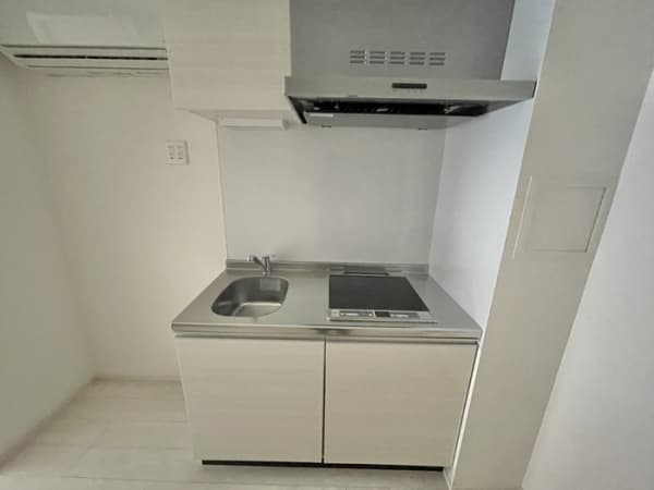 Room image 13