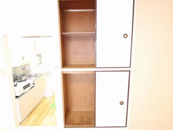 Room image 12