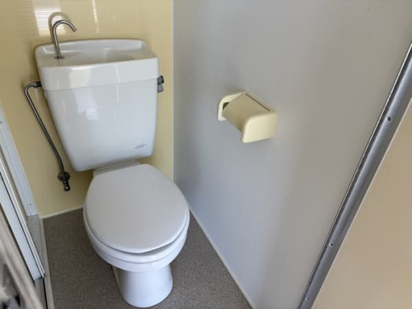 Room image 9