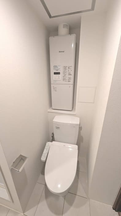 Room image 12