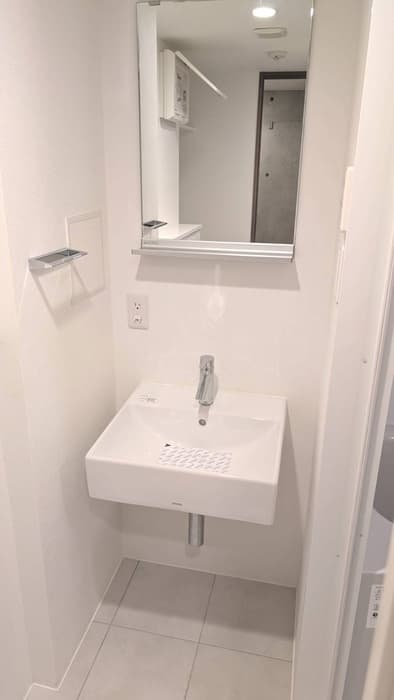 Room image 13