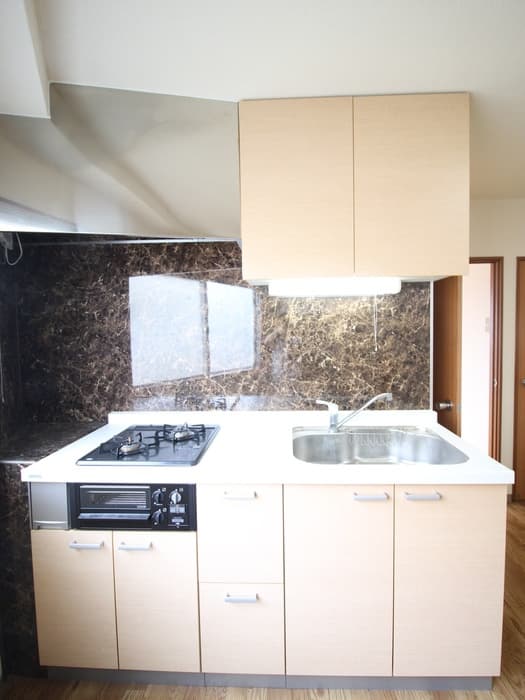 Room image 9