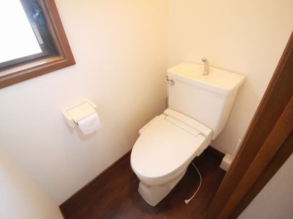 Room image 10
