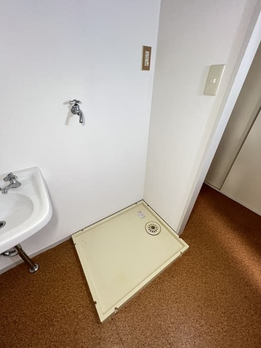 Room image 14