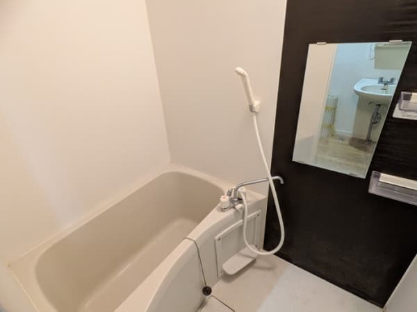 Room image 9