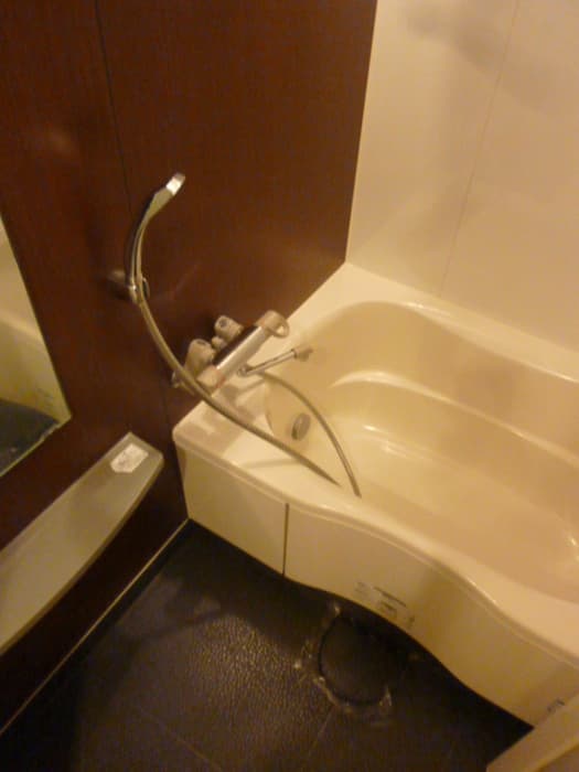 Room image 11
