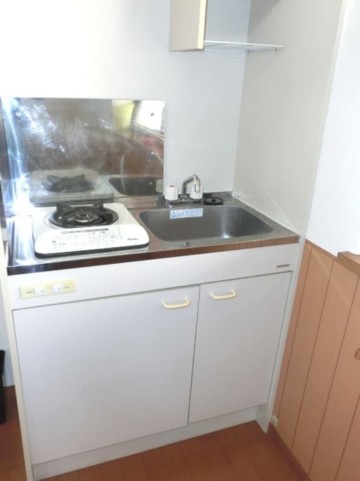 Room image 8