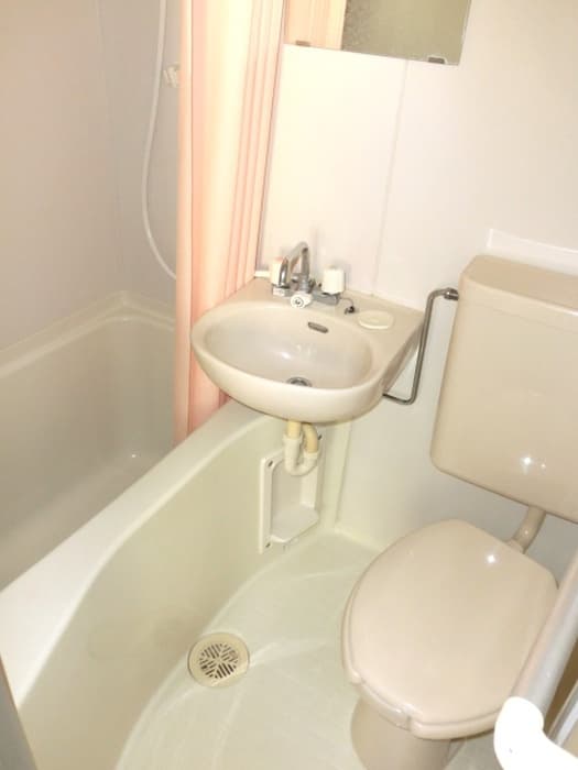 Room image 11