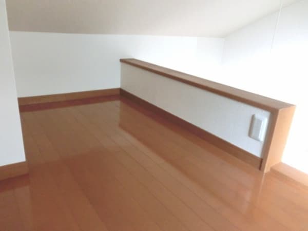 Room image 12