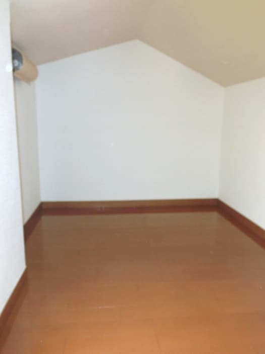 Room image 14