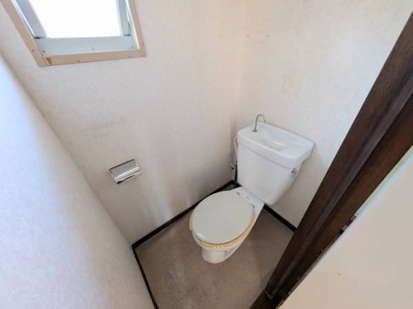 Room image 9