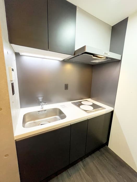 Room image 8