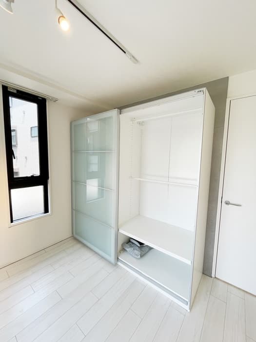 Room image 9