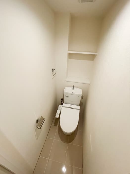 Room image 13