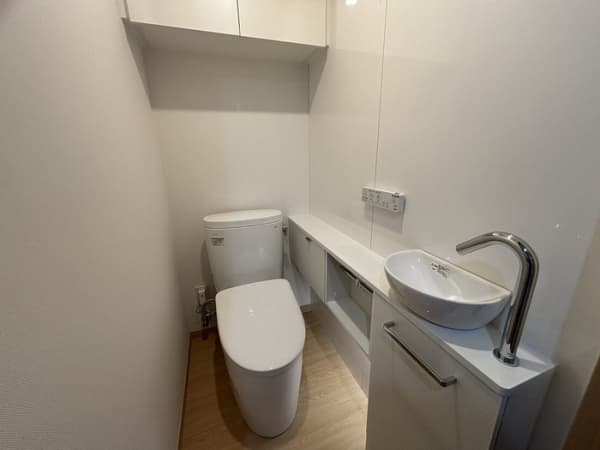 Room image 13