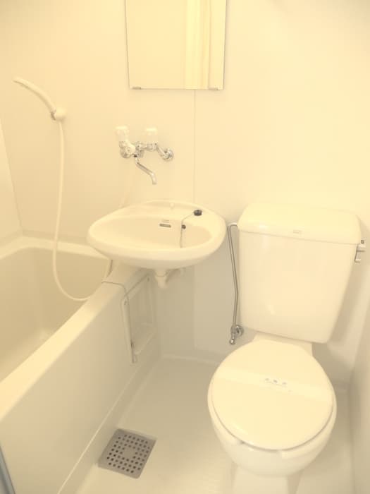 Room image 10