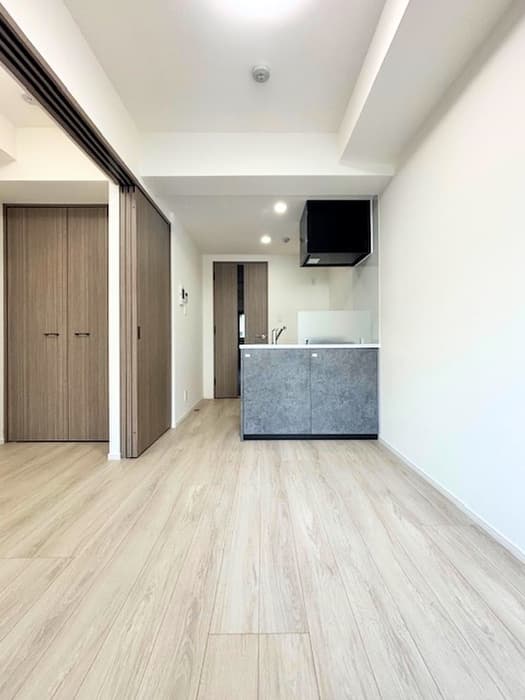 Room image 8