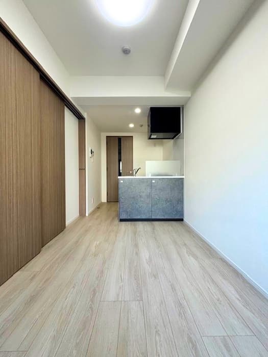 Room image 9