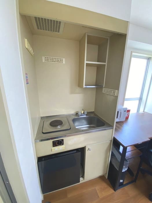 Room image 9