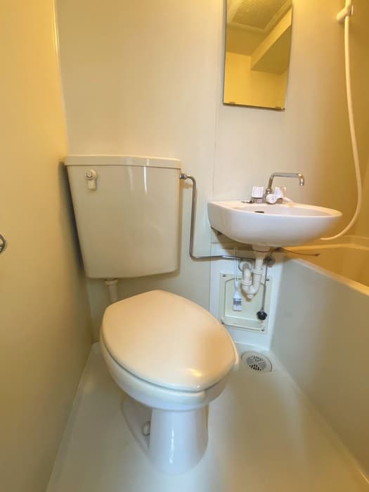 Room image 11