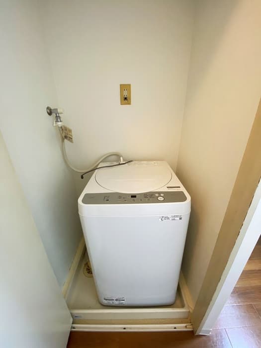 Room image 12
