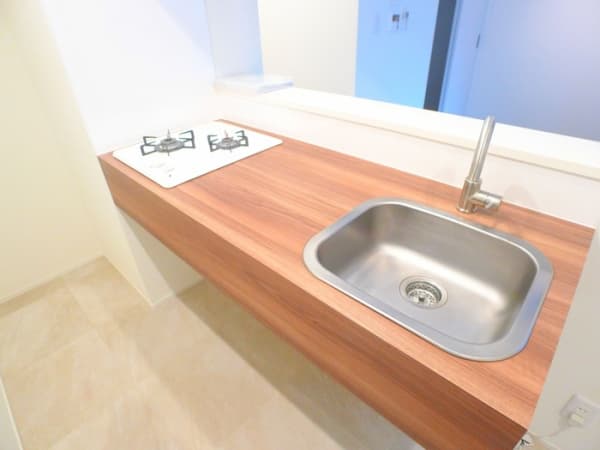 Room image 10