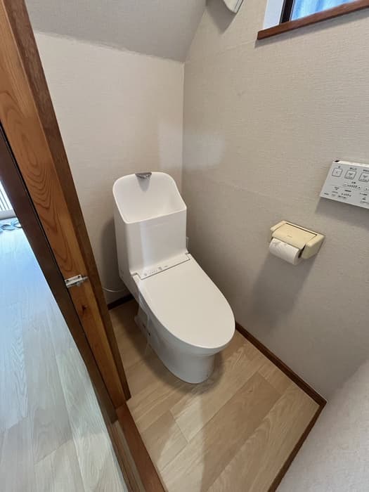 Room image 12