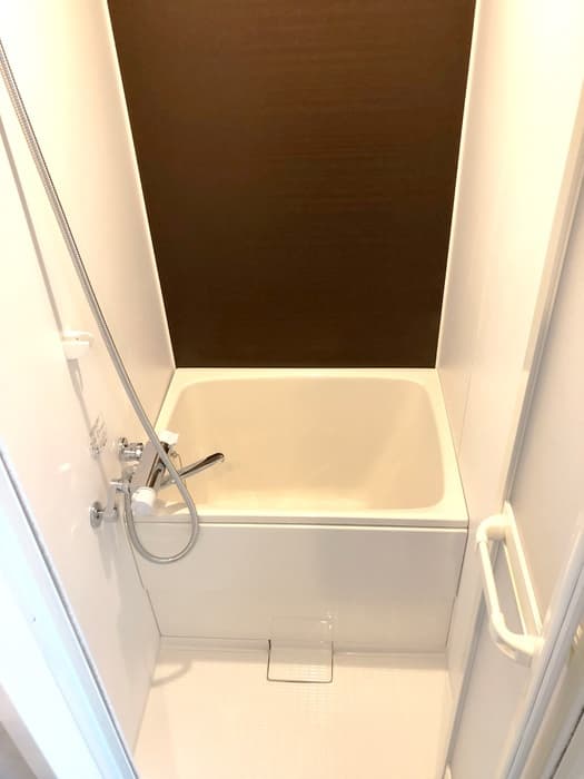 Room image 13