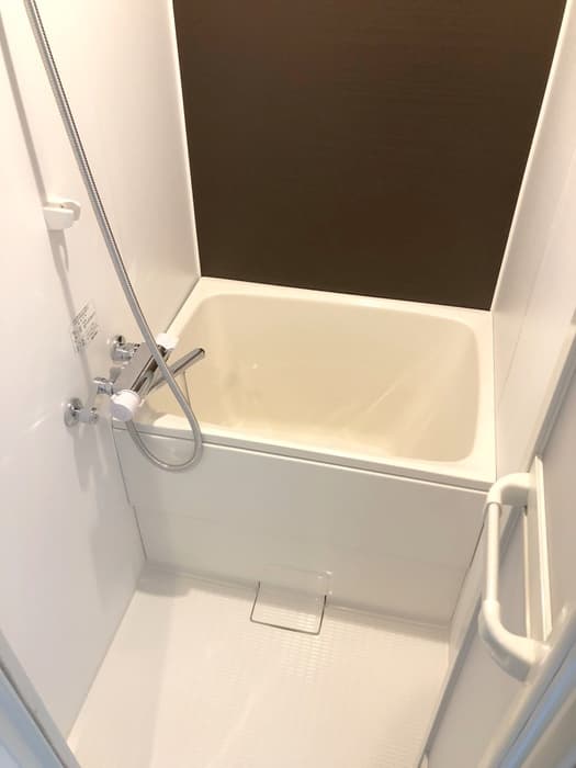 Room image 13