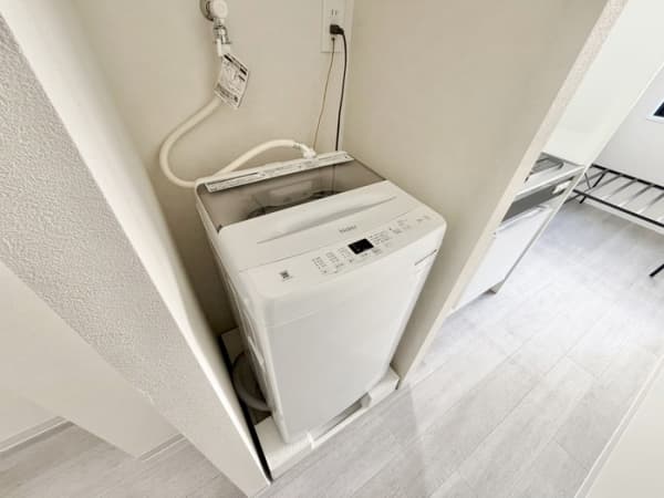 Room image 12