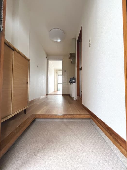 Room image 13